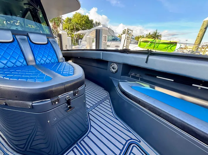  Yacht Photos Pics 2016 Hydra-Sports 4200 Siesta boat interior with blue seating and sleek design.