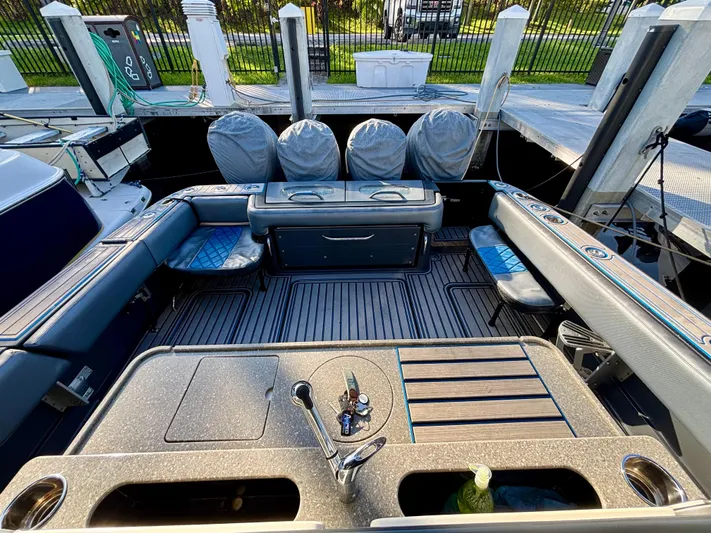  Yacht Photos Pics 2016 Hydra-Sports 4200 Siesta boat interior with seating and storage compartments.