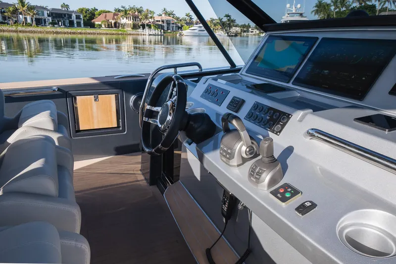  Yacht Photos Pics Helm of 2025 Pardo Yachts 43, featuring modern controls and navigation screens.