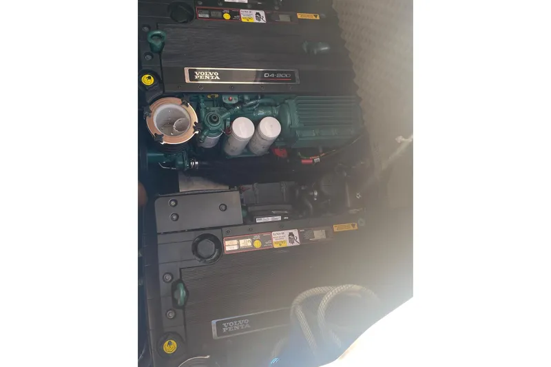  Yacht Photos Pics Volvo Penta engine in 2009 Cranchi Endurance 33 boat, detailed view.