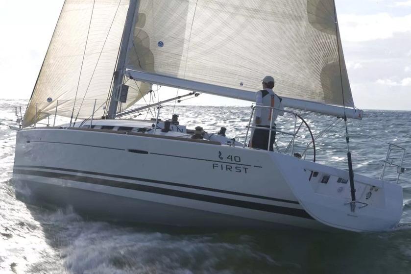 2011 Beneteau First 40