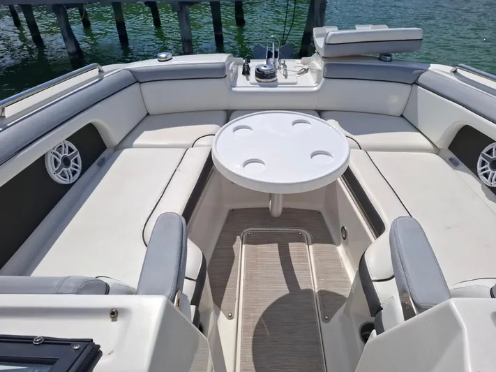 2016 Sea Ray 290 Sundeck Ob @ Cancun Yacht Photos Pics 