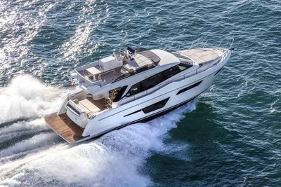 2021 Ferretti Yachts 500