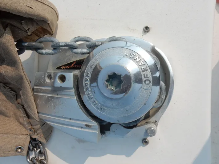 Sandi Yacht Photos Pics 