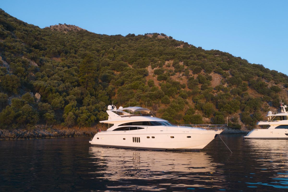 2007 Princess 70 