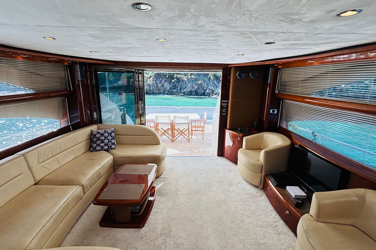 2007 Princess 70 