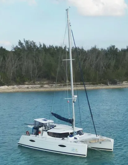 Starry Night Yacht Photos Pics 