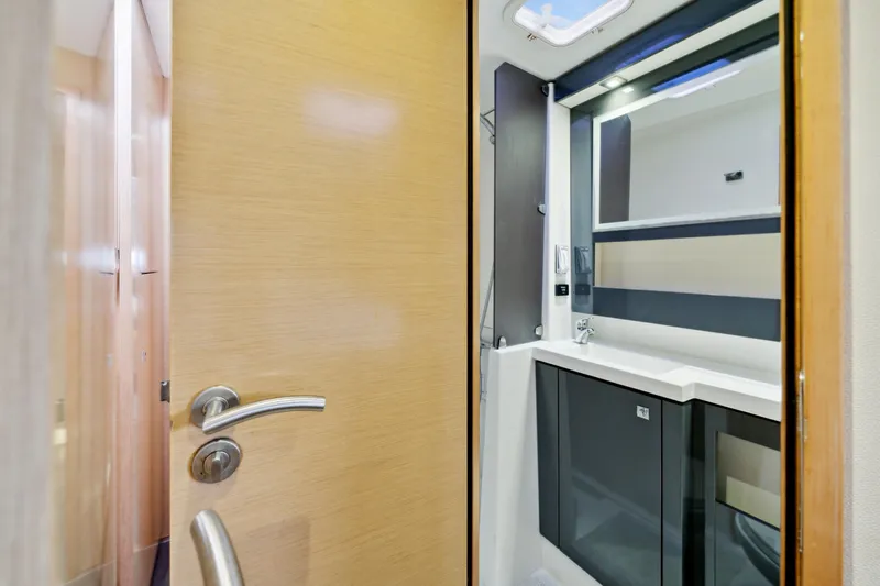 Starry Night Yacht Photos Pics 