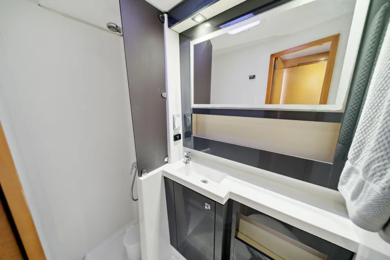 Starry Night Yacht Photos Pics 