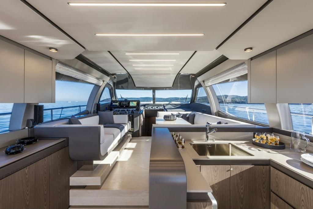 2022 Ferretti Yachts 57 