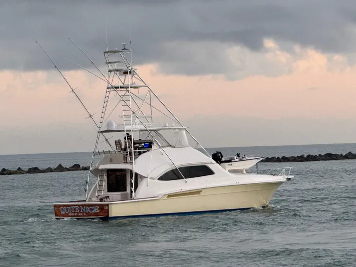 Quite Nice Yacht Photos Pics 