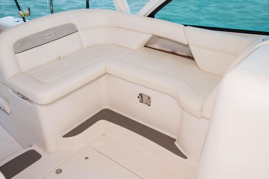 2017 Grady-White Freedom 375