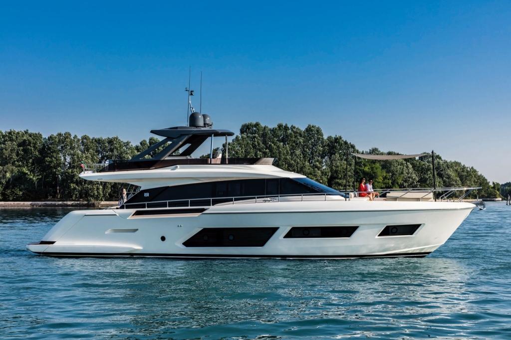 A FERRETTI A031716390001 関税送料込 2022 Ferretti Yachts 670 Cruiser for sale - YachtWorld
