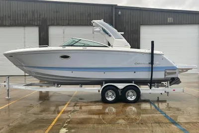 Chaparral 28 Surf