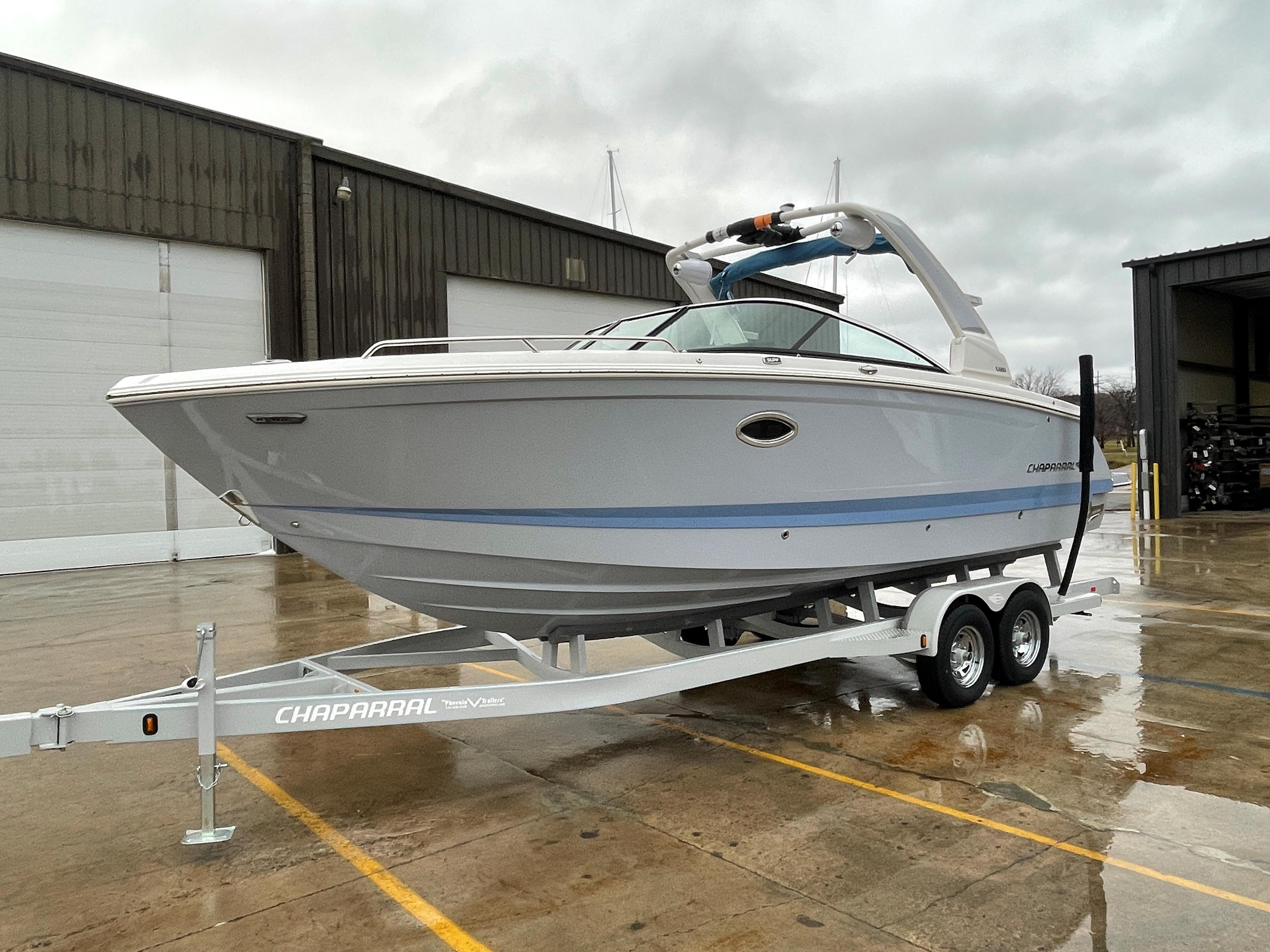 2023 Chaparral 28 Surf Ski and Wakeboard for sale - YachtWorld