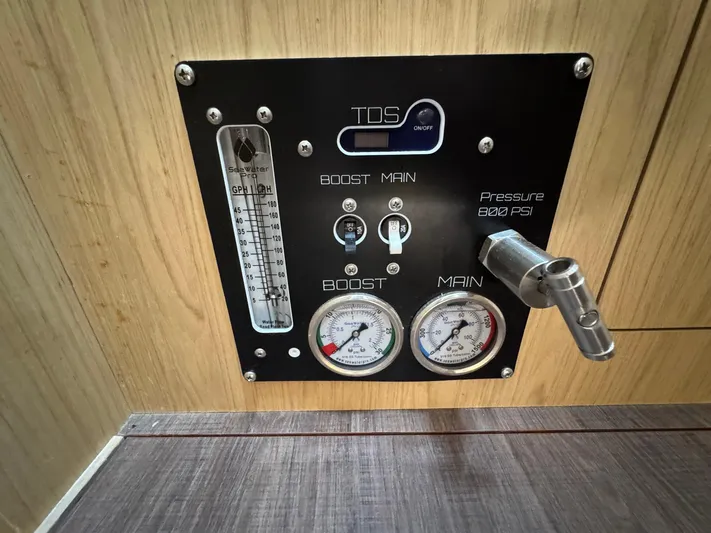 Halcyon Yacht Photos Pics 