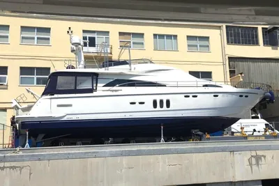 2006 Fairline Squadron 68