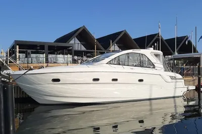 2011 Bavaria 38 Hard Top