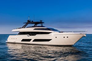 2020 Ferretti Yachts 850