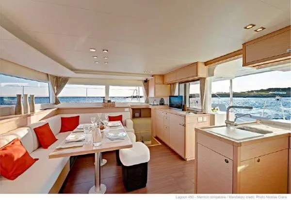 "lagu" Yacht Photos Pics Manufacturer Provided Image