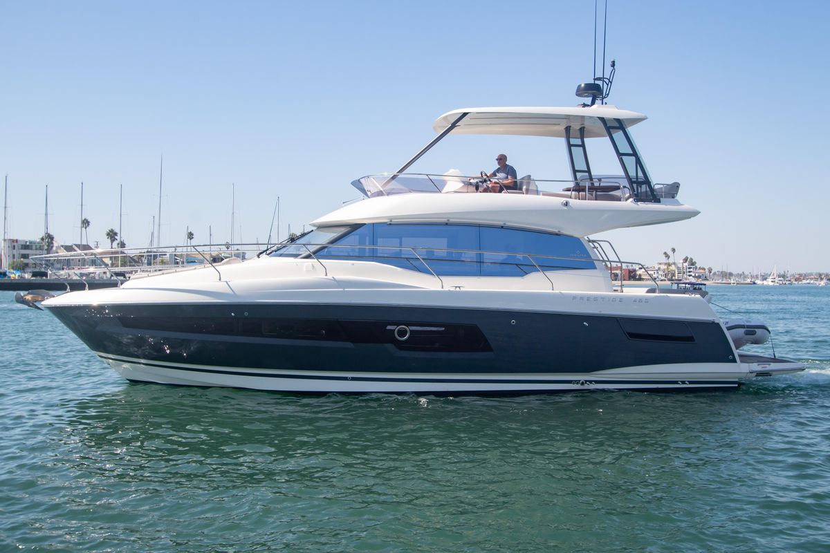 2020 Prestige 46 