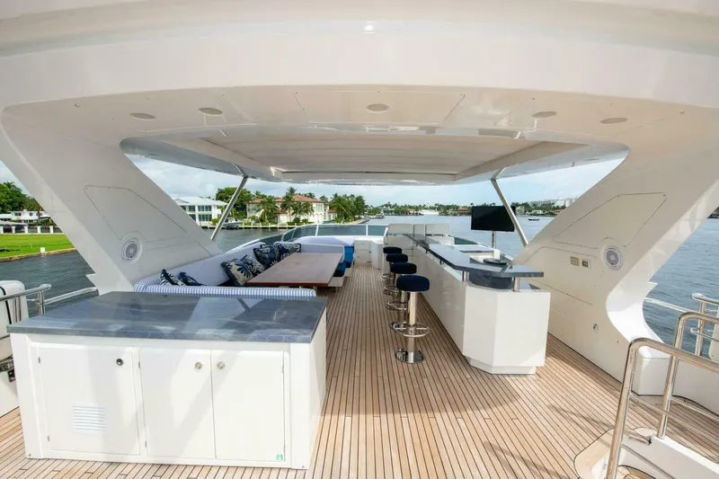 Satisfaction Yacht Photos Pics Luxurious 2017 Azimut 84 Flybridge yacht with spacious outdoor seating and bar area.