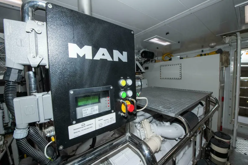 Satisfaction Yacht Photos Pics Engine room of 2017 Azimut 84 Flybridge yacht with MAN control panel.