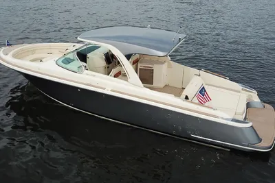 2024 Chris-Craft Launch 35 GT