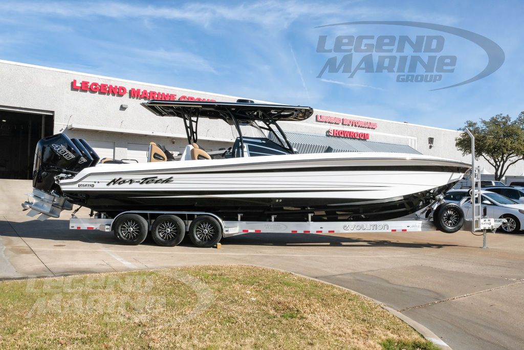 Nor-Tech 340 Sport Center Console