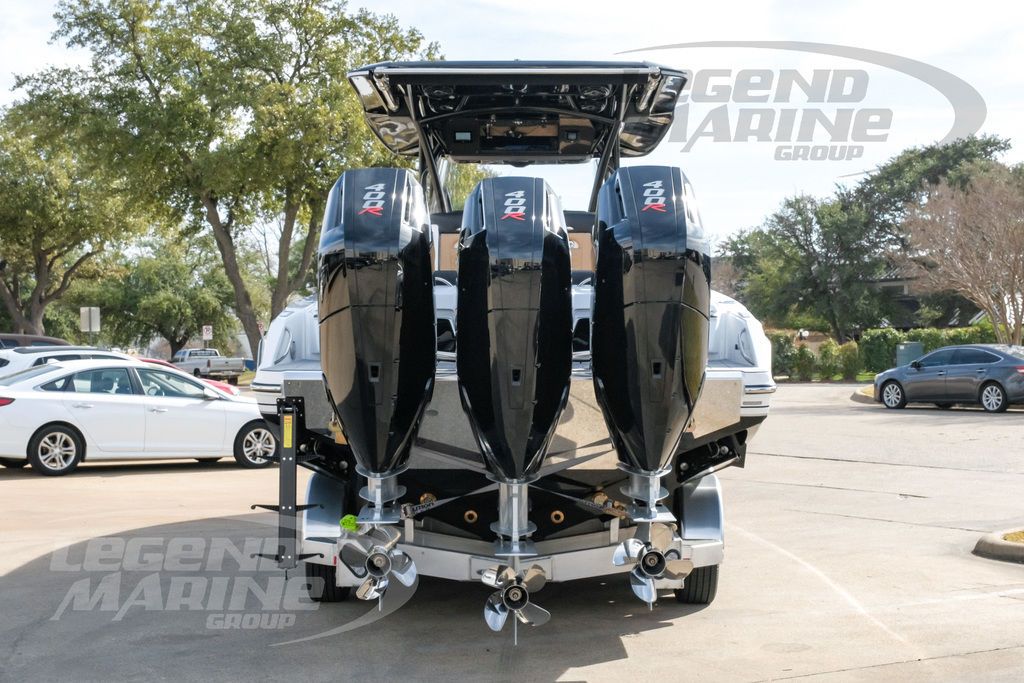 Nor-Tech 340 Sport Center Console