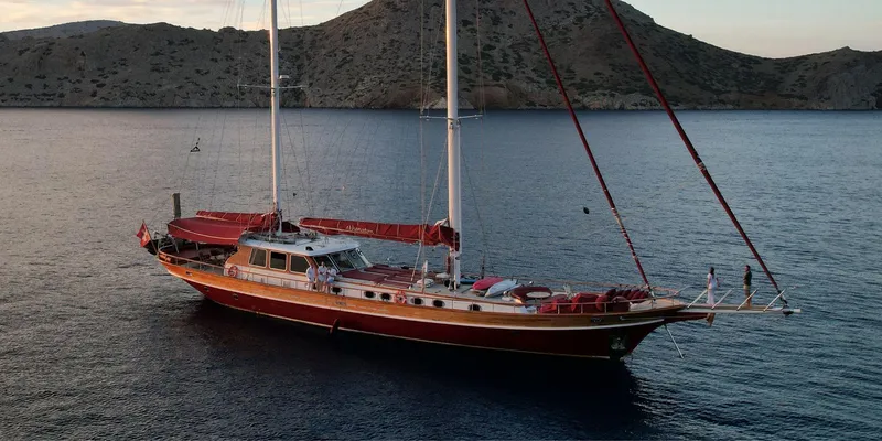 Akhenaton Yacht Photos Pics 