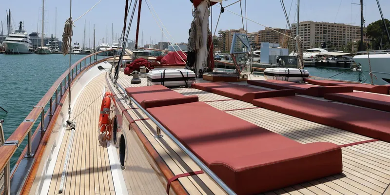 Akhenaton Yacht Photos Pics 