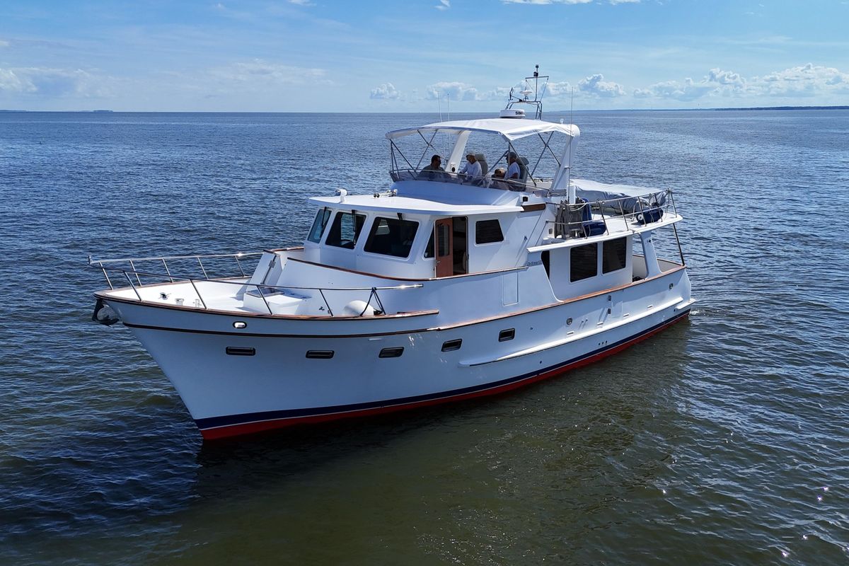 2006 DeFever 52 