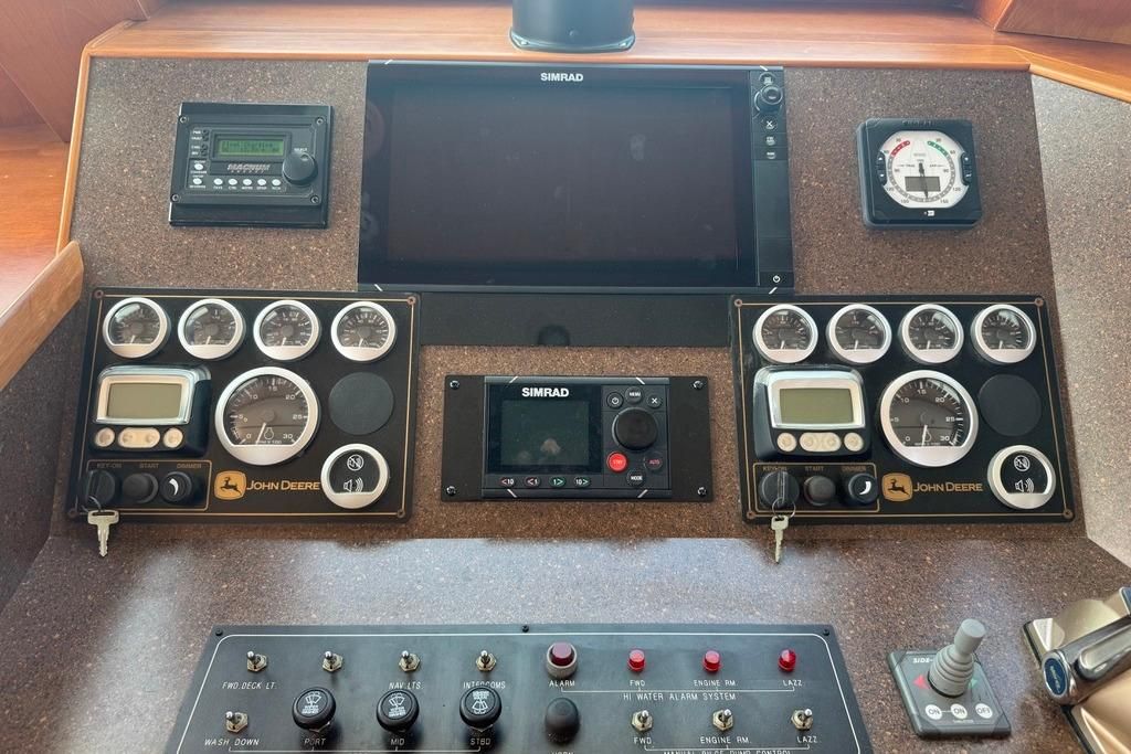 2006 DeFever 52 