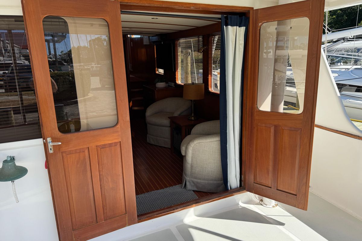 2006 DeFever 52 