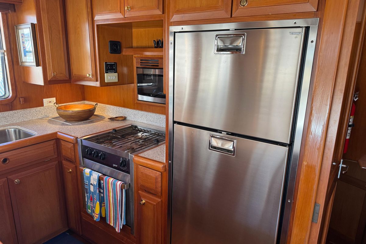 2006 DeFever 52 