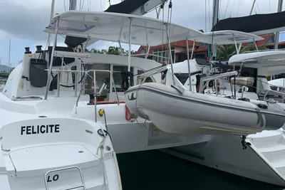 Lagoon 380