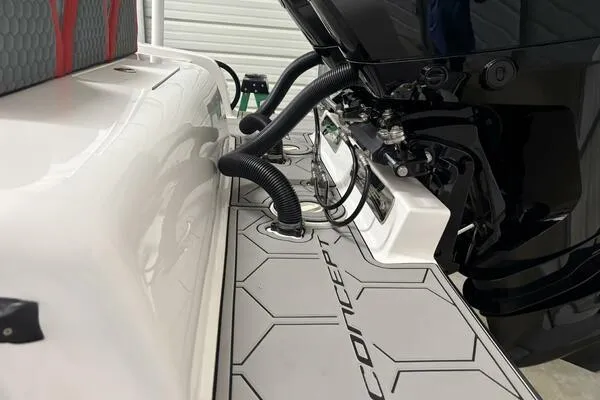  Yacht Photos Pics 2025 Concept 27' Open Deck boat with sleek design and modern engine components.