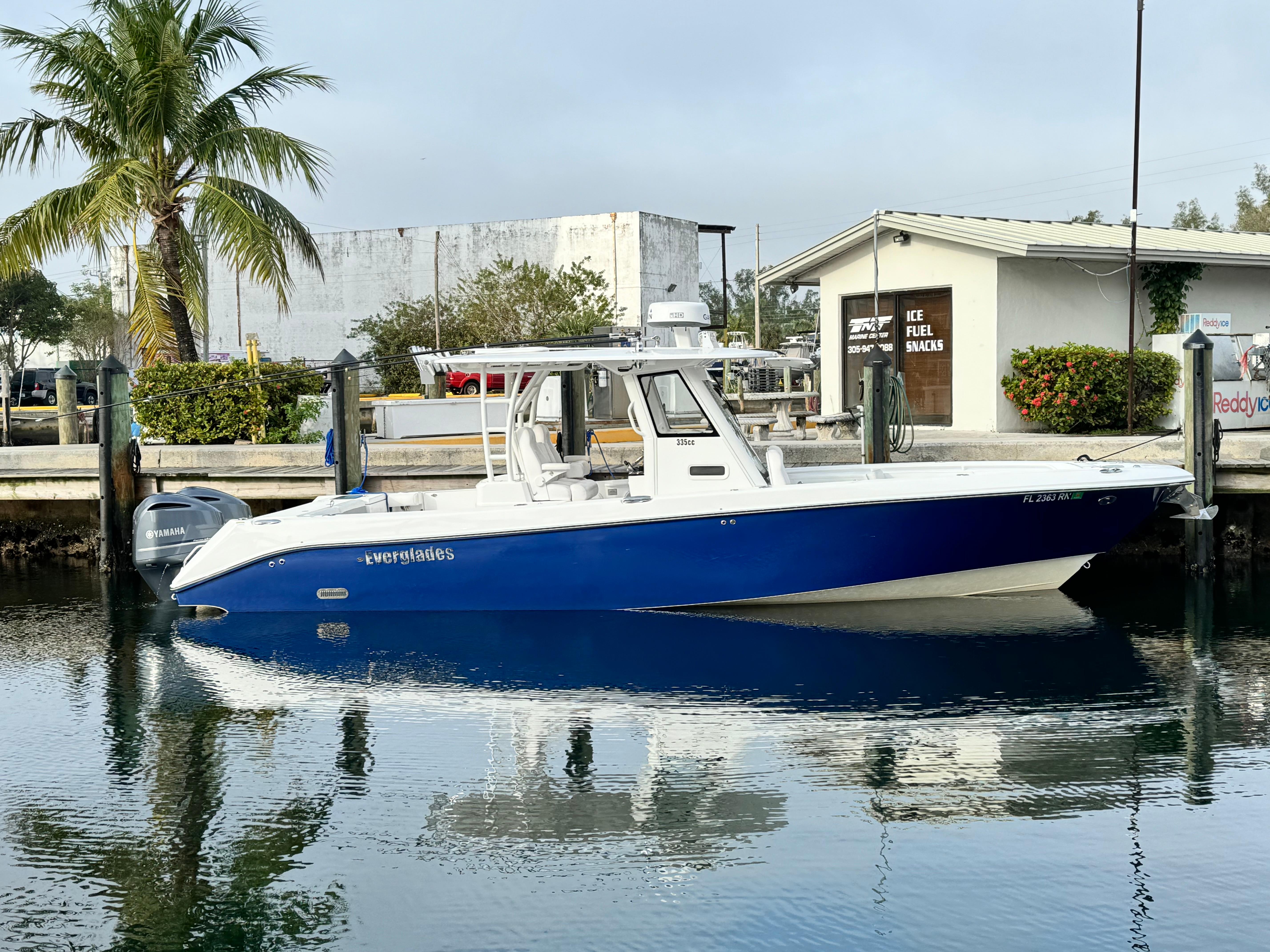 2018 Everglades 335 Center Console for sale - YachtWorld