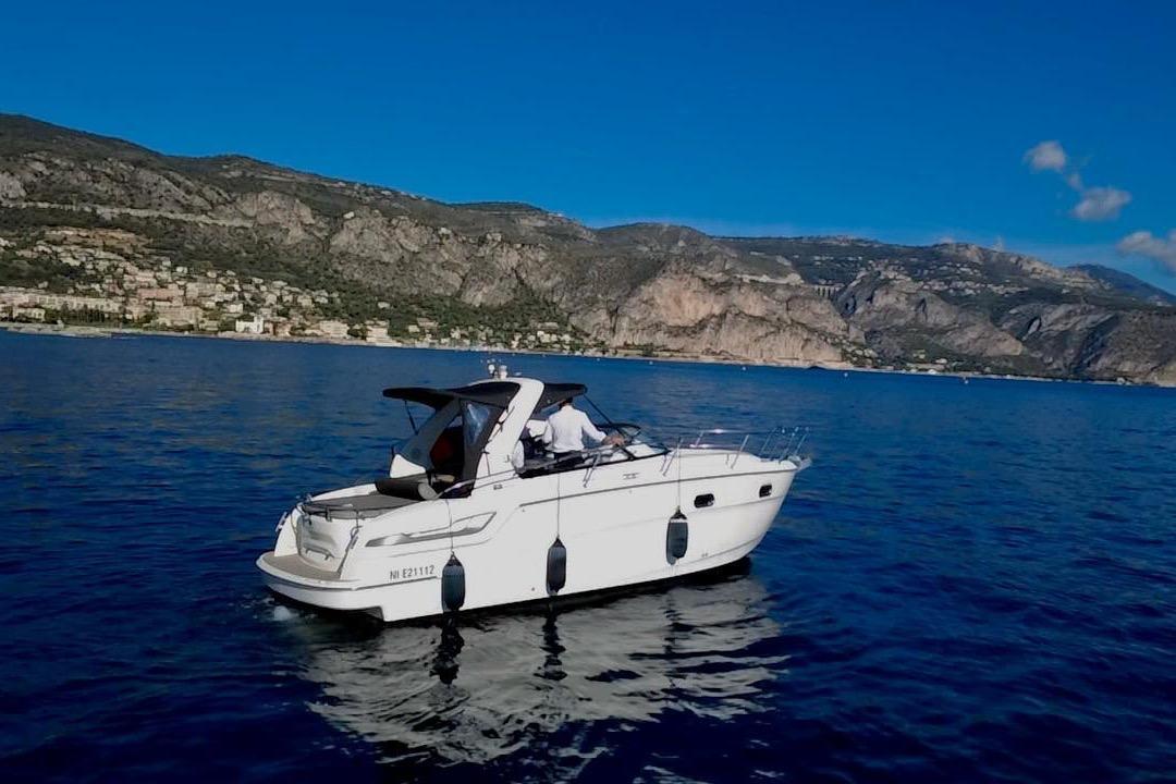 2010 Bavaria 28 Sport