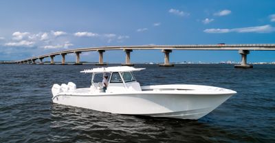 2023 Yellowfin 39 Offshore