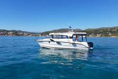 2017 Parker 800 Weekend