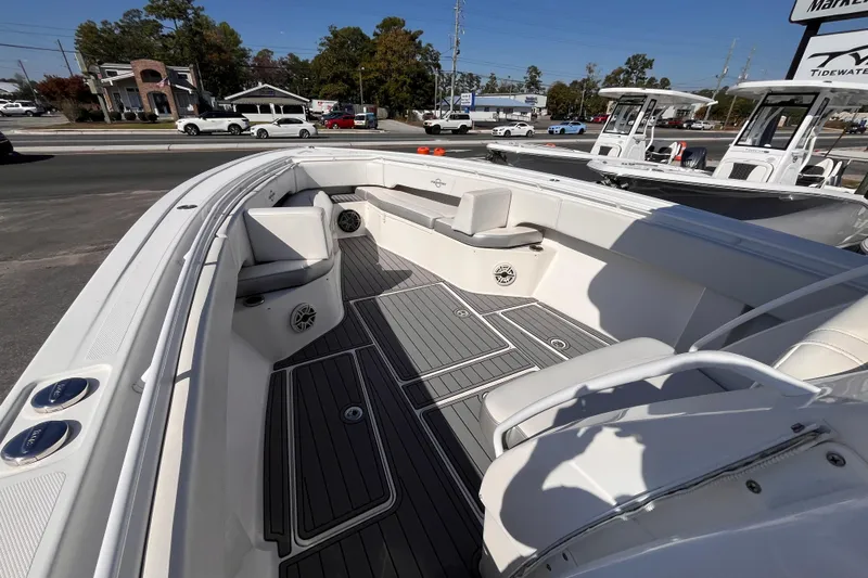  Yacht Photos Pics 2019 Fountain 38 Center Console boat with spacious seating and sleek design.