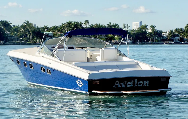 Avalon Yacht Photos Pics 