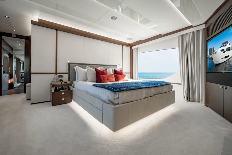 Mandala Yacht Photos Pics 