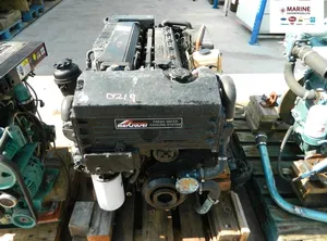 1994 MerCruiser Mercruiser D219 Marine Diesel Engine Breaking For Spares