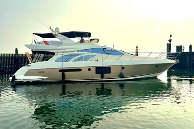 2002 Azimut 55E