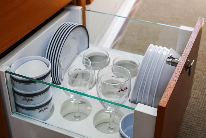 Ocean Therapy Yacht Photos Pics 2021 Nimbus C-11 - Cabin/galley storage