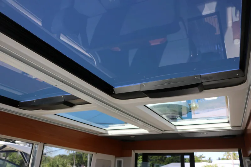 Ocean Therapy Yacht Photos Pics 2021 Nimbus C-11 - Deck house