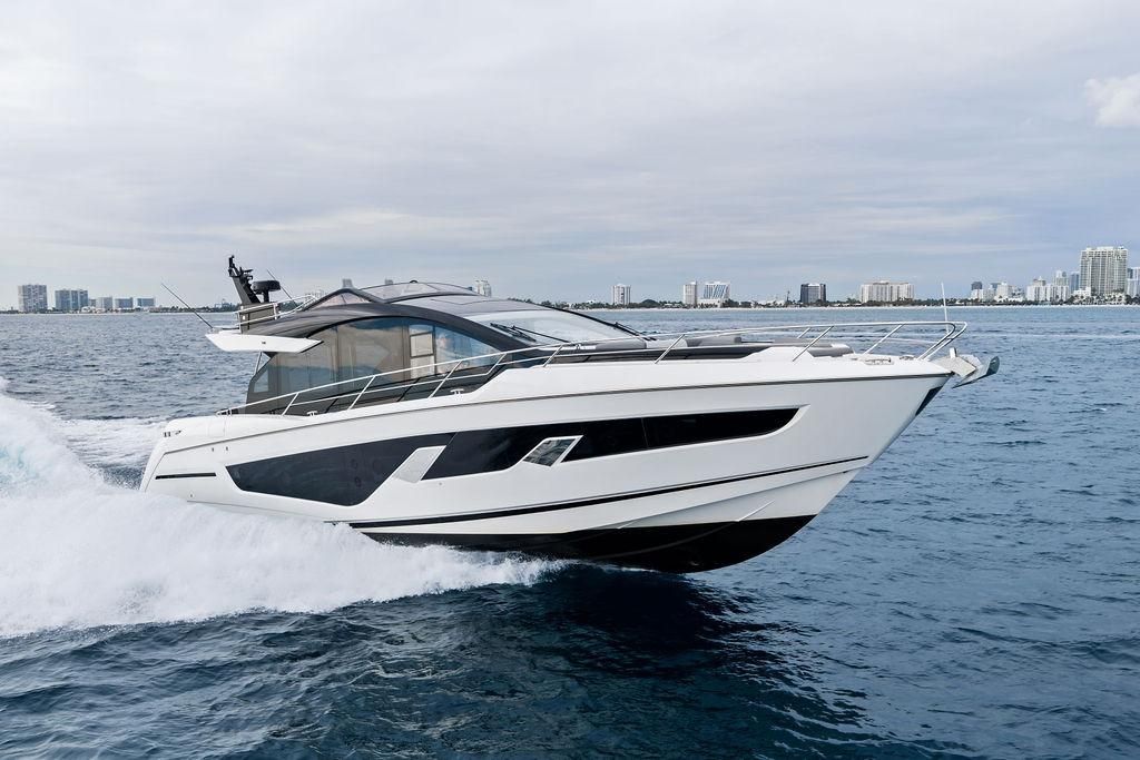 2022 Sunseeker 65 
